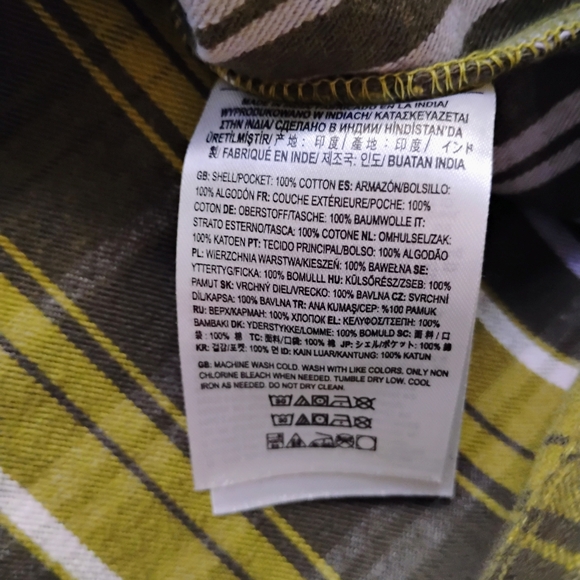 VANS NEW Roadside Flannel Shacket - Picture 12 of 12